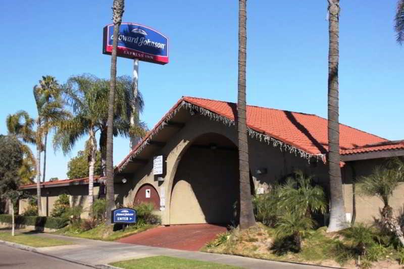 Howard Johnson By Wyndham National City/San Diego South Eksteriør billede